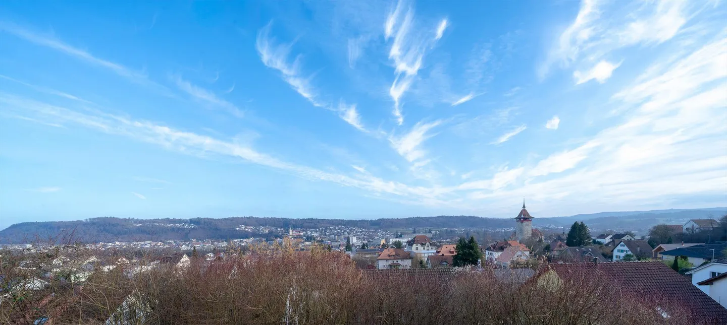 Geräumiges Einfamilienhaus mit Garage - Foto 1 von 9