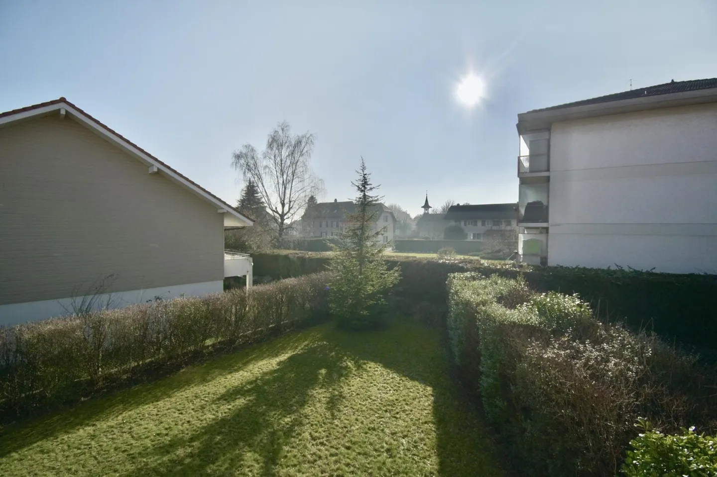 Schönes helles Duplex in Eysins - Photo 1 of 11