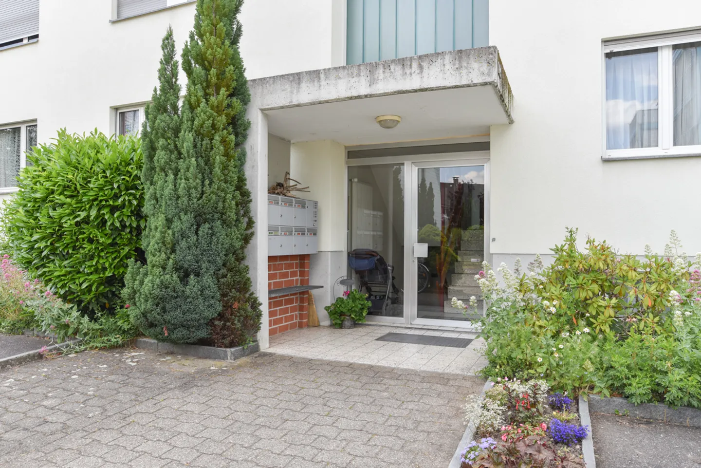 Geräumige Attikawohnung mit Terrasse - Foto 4 von 13