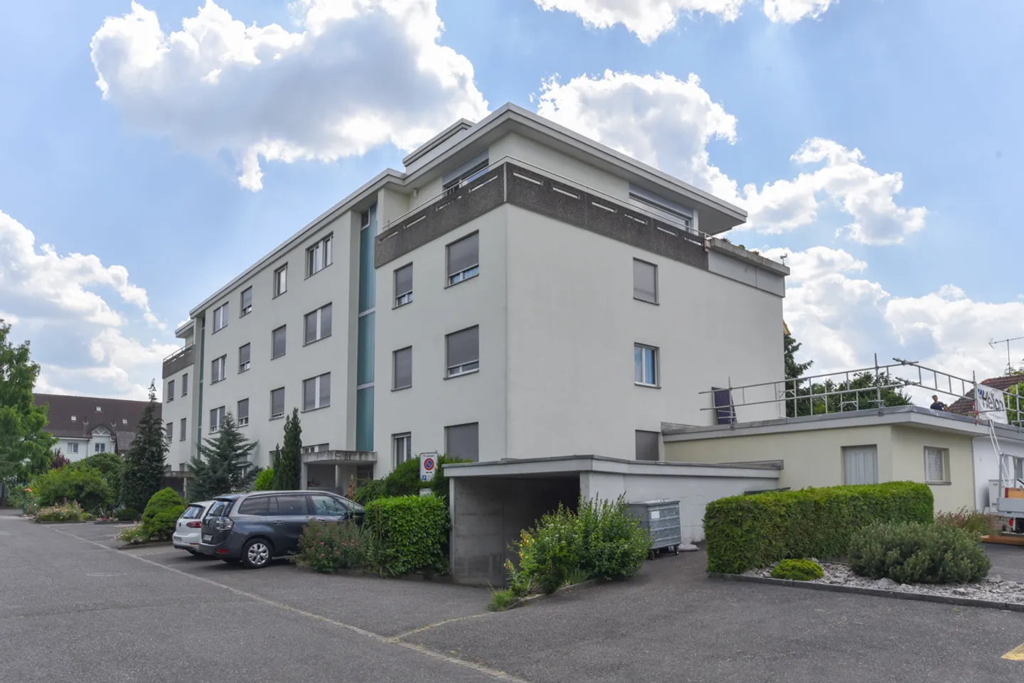 Geräumige Attikawohnung mit Terrasse - Foto 2 von 13