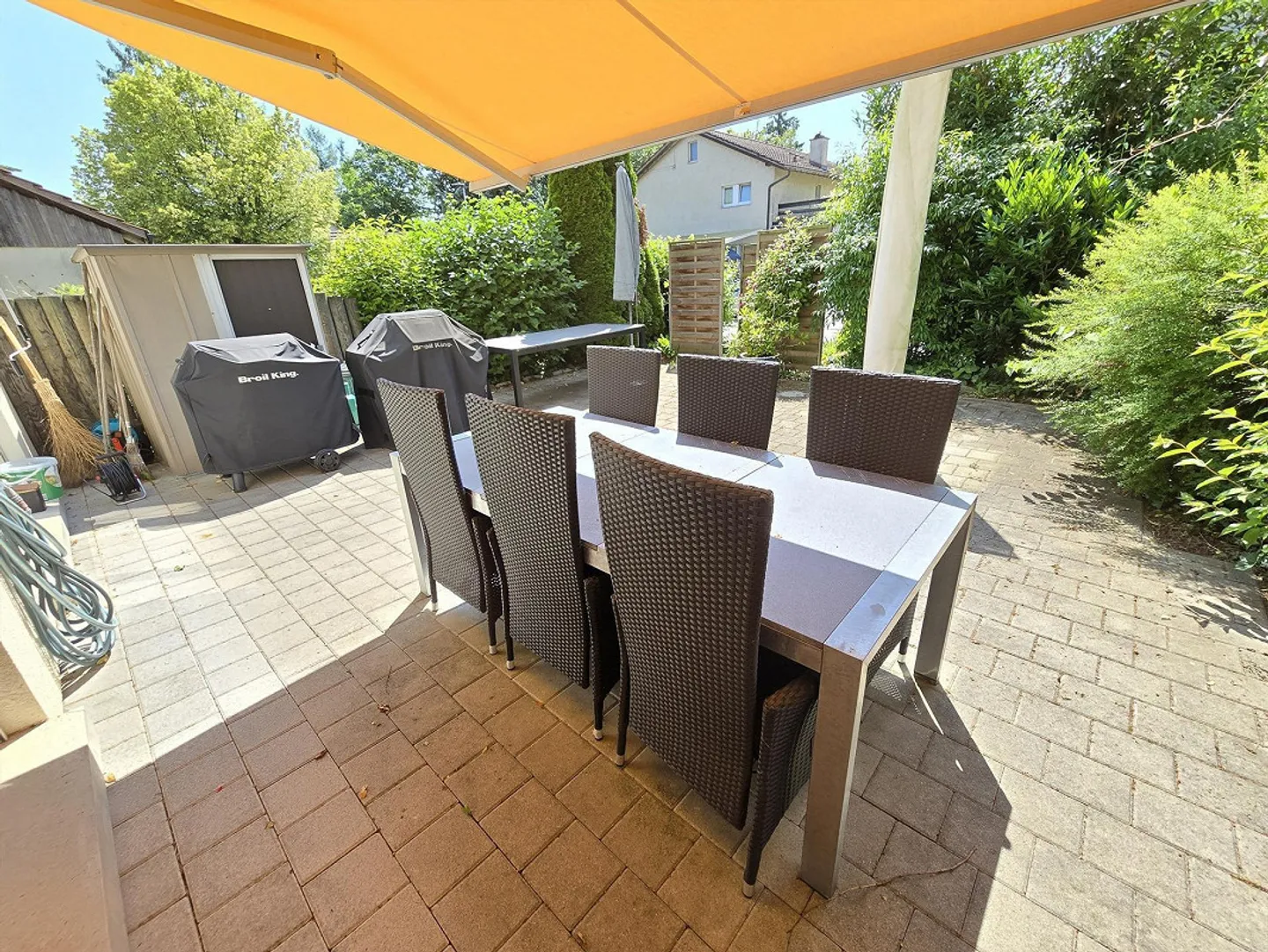 Three Houses, Double Perspective: Home and Investment - Photo 14 of 25