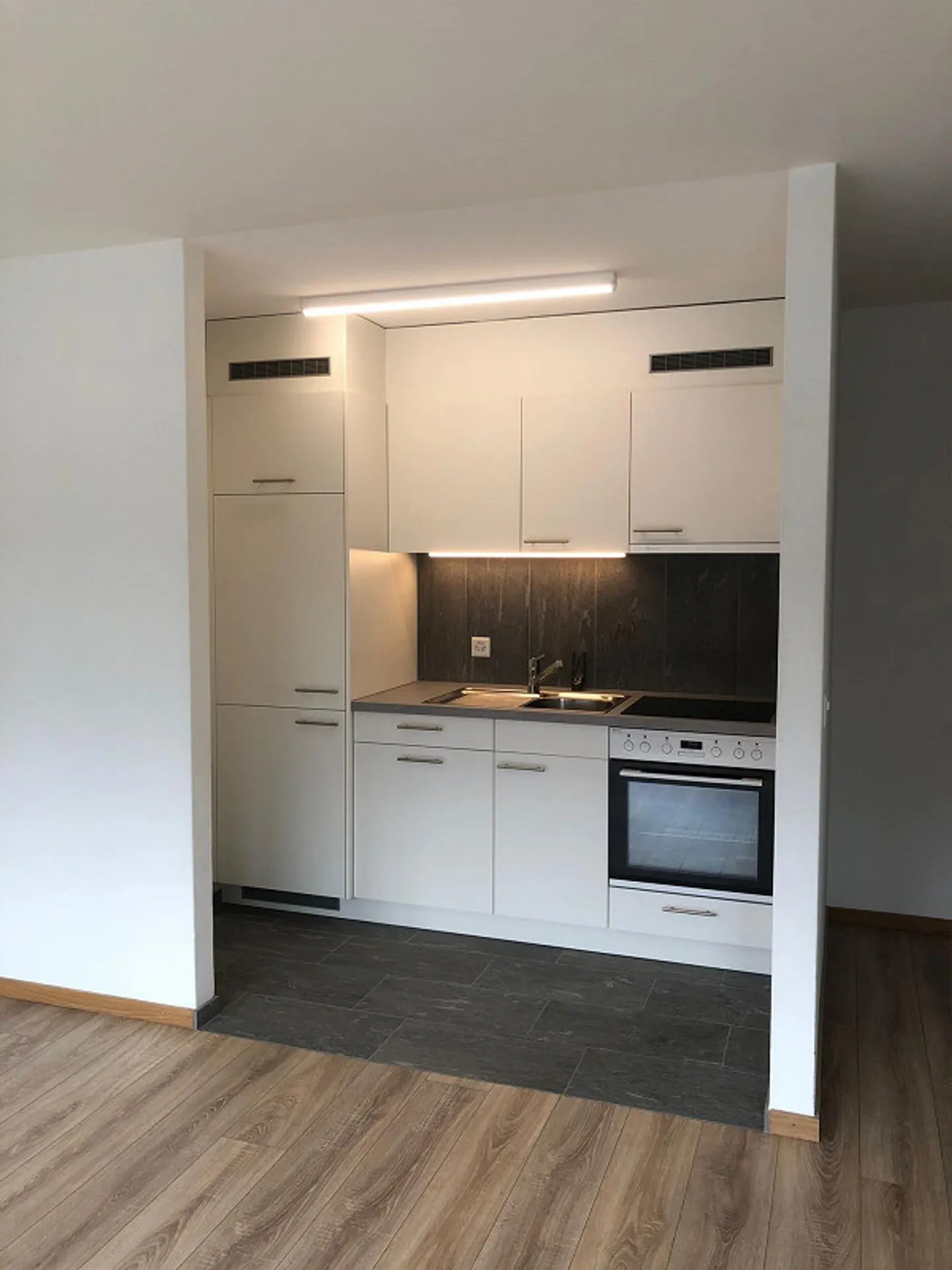 Belle appartement de 2,5 pièces à louer - Photo 2 sur 19