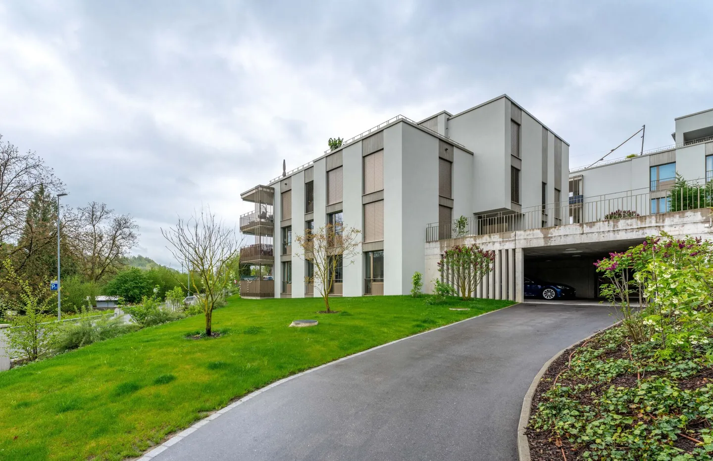 Bellissimo appartamento giardino 4.5 camere con vista sul castello - Foto 1 di 19