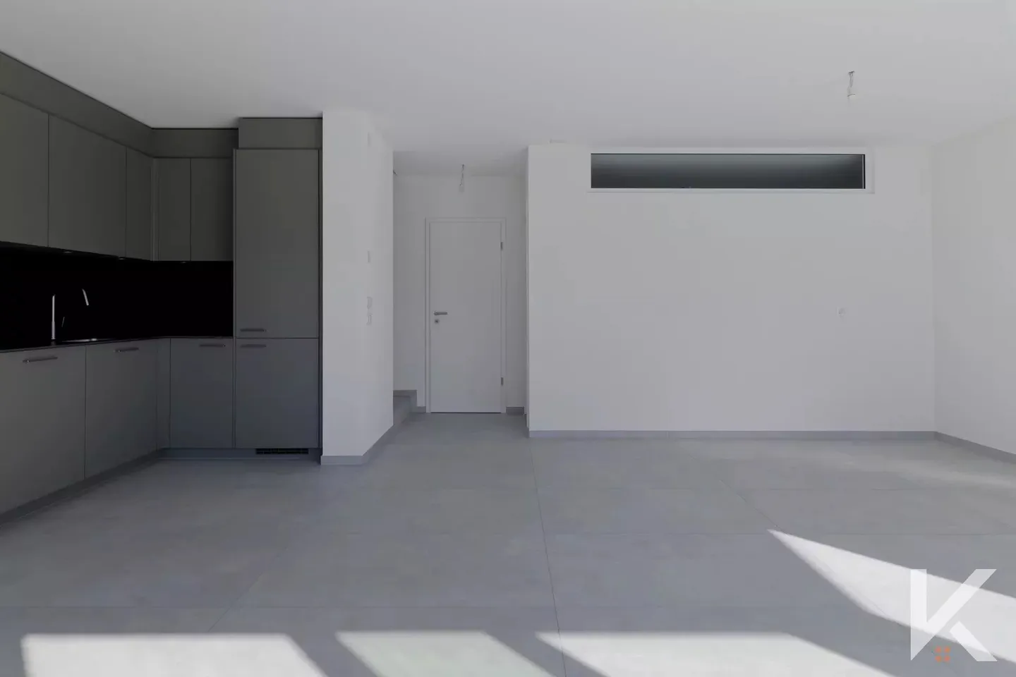Appartement Contemporain avec Balcon - Photo 4 sur 14