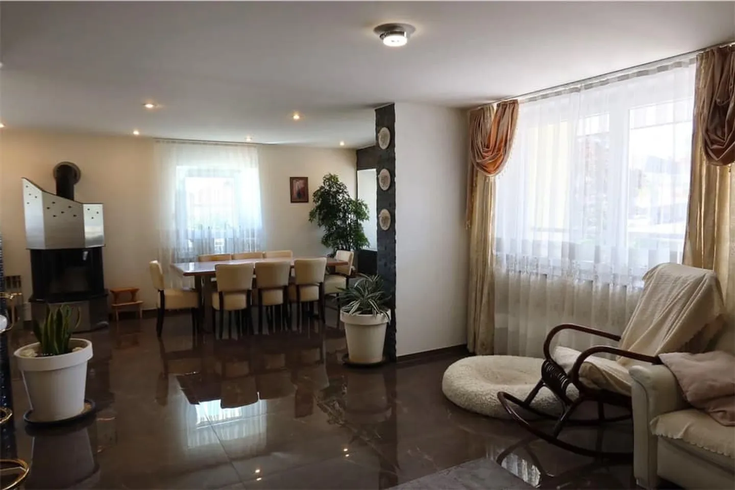 Rare opportunity in Romont - Photo 6 of 13