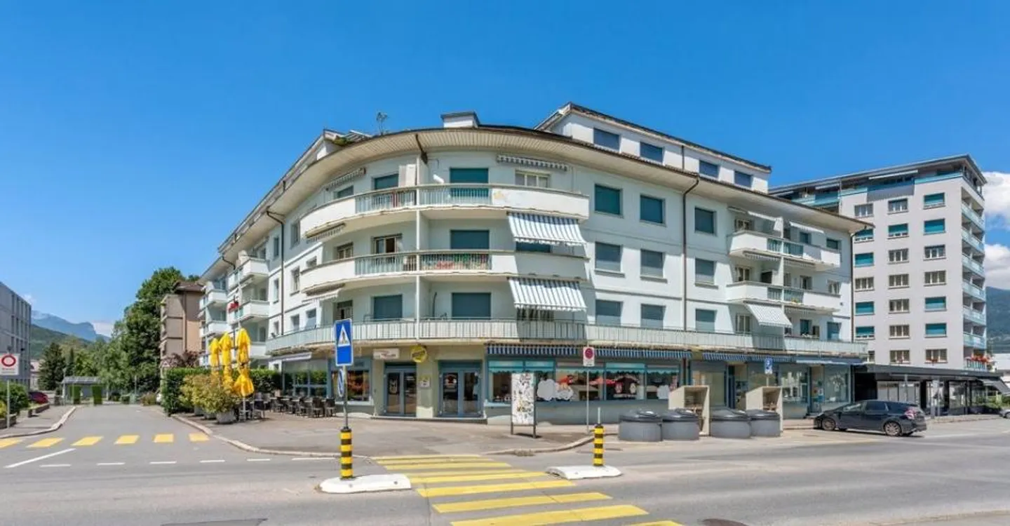 Spazio commerciale a Monthey - Foto 1 di 7