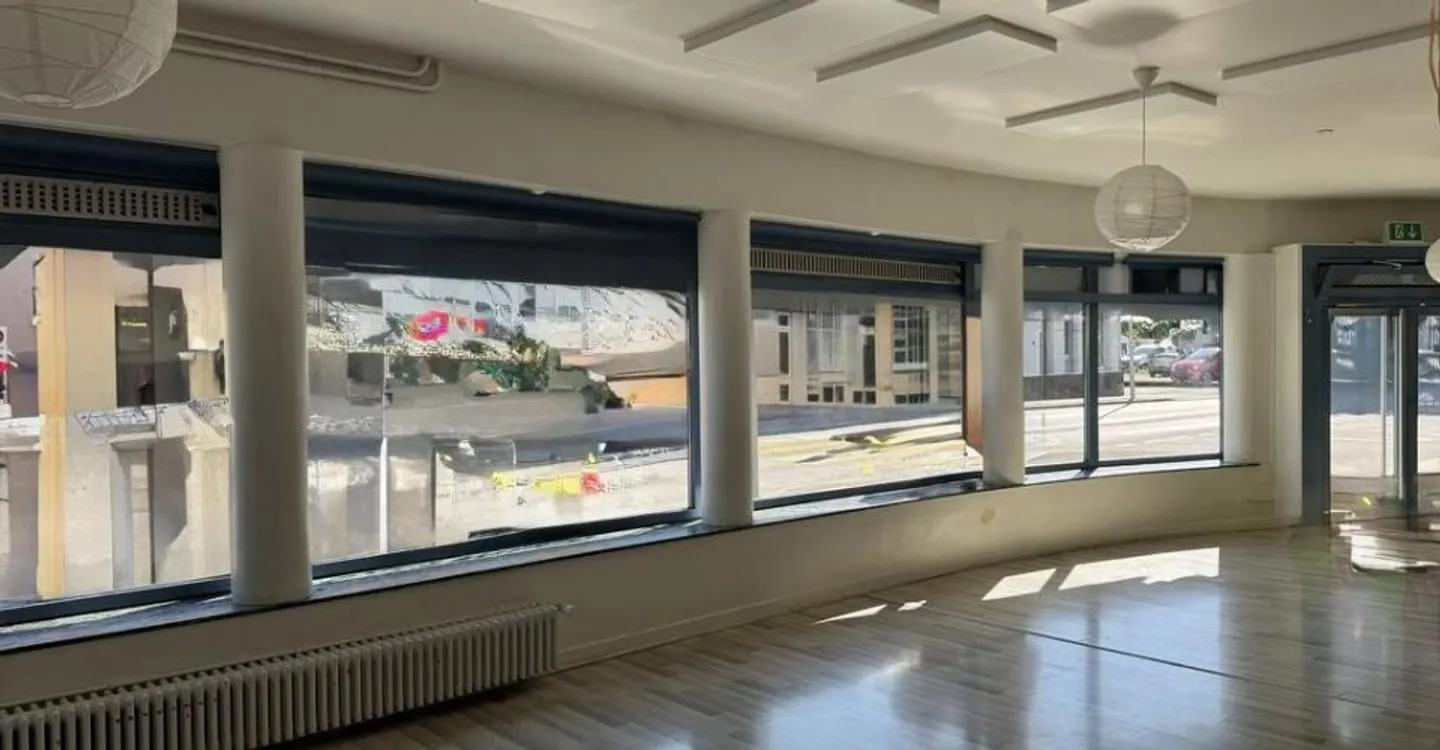 Spazio commerciale a Monthey - Foto 3 di 7