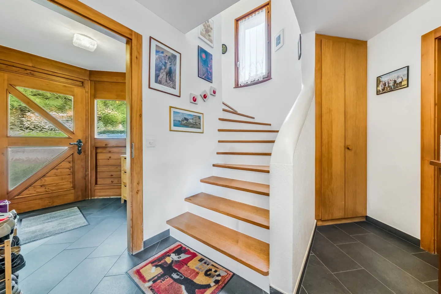 INDIVIDUAL VILLA - NEAR SCHOOL - PANORAMIC VIEW - EXCLUSIVE - Photo 6 of 13