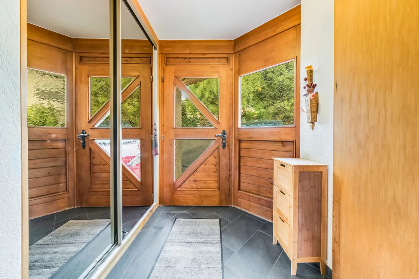 INDIVIDUAL VILLA - NEAR SCHOOL - PANORAMIC VIEW - EXCLUSIVE - Photo 7 of 13