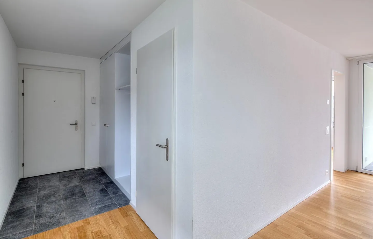 Helle 4.5-Zimmerwohnung - Foto 6 von 6