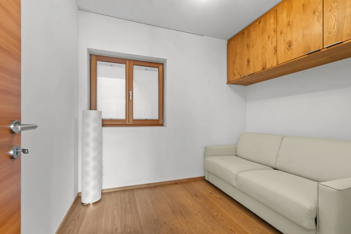 Charming 3.5-room terrace apartment with ski-in/ski-out in Laax - Photo 4 of 8