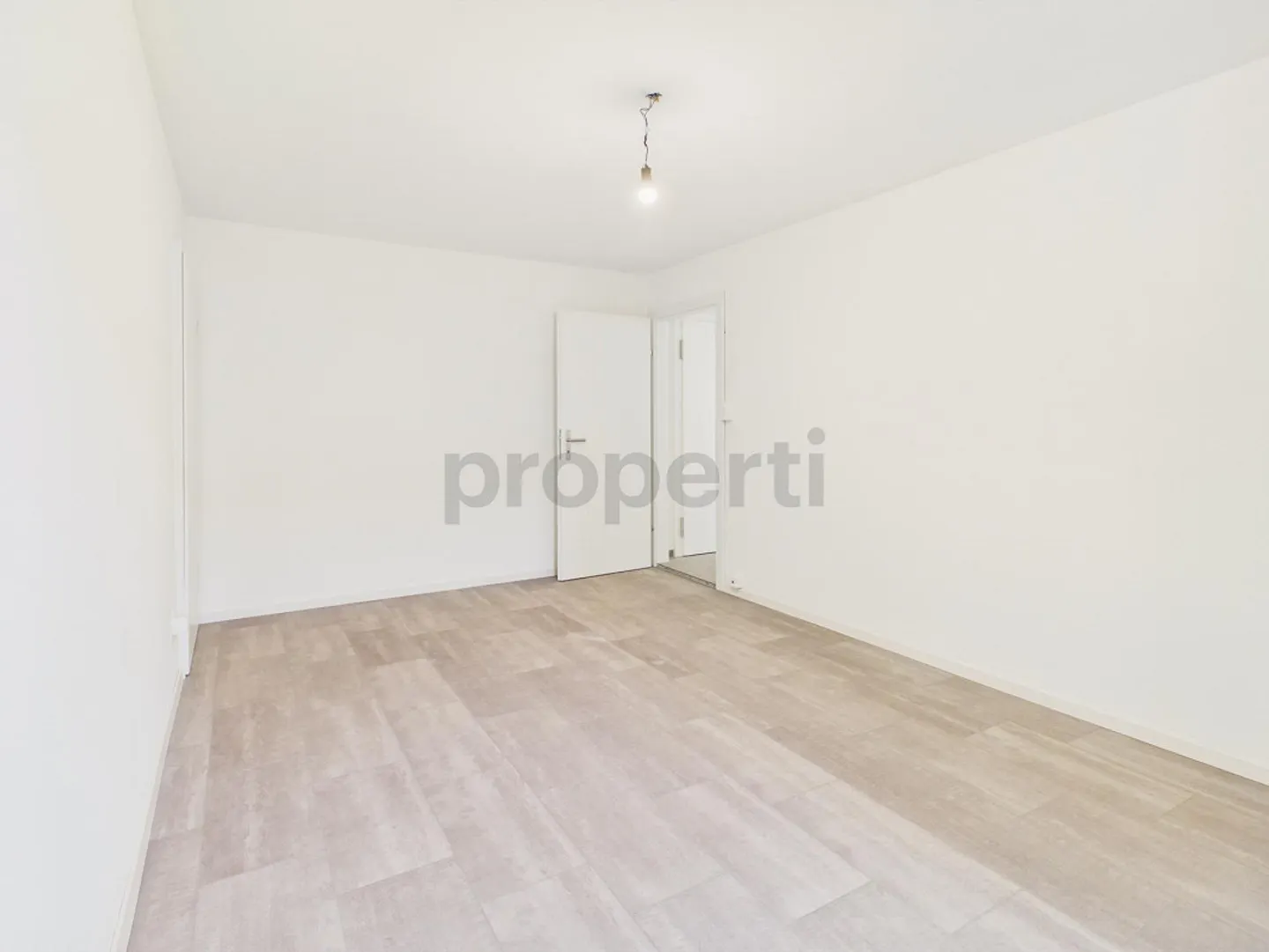 Charmante Wohnung mit Balkon - Foto 7 von 10