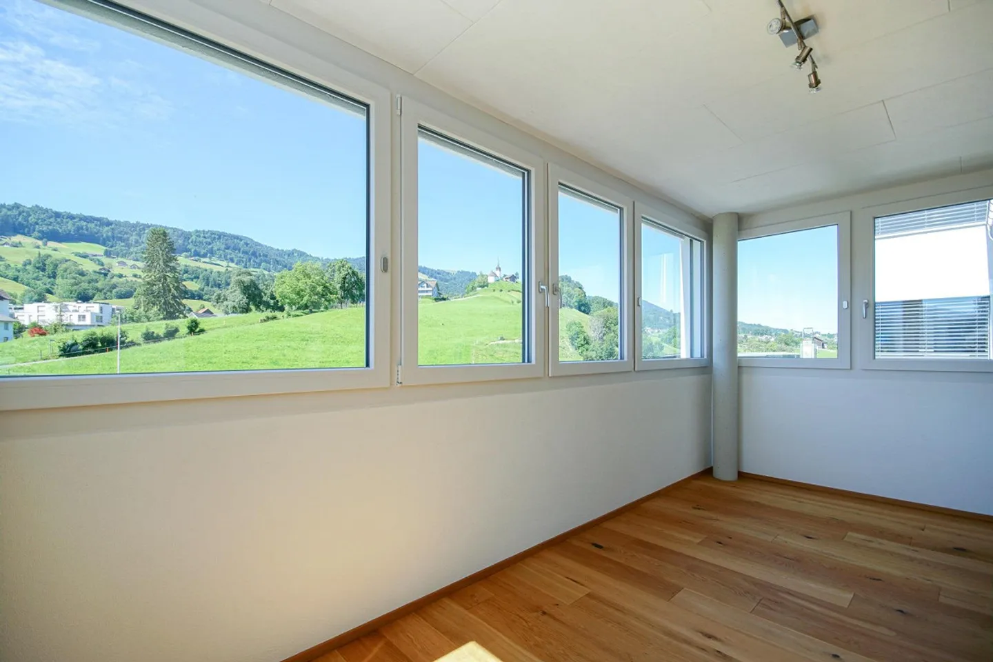 Einzigartiges Homeoffice mit Terrasse - Foto 5 von 13