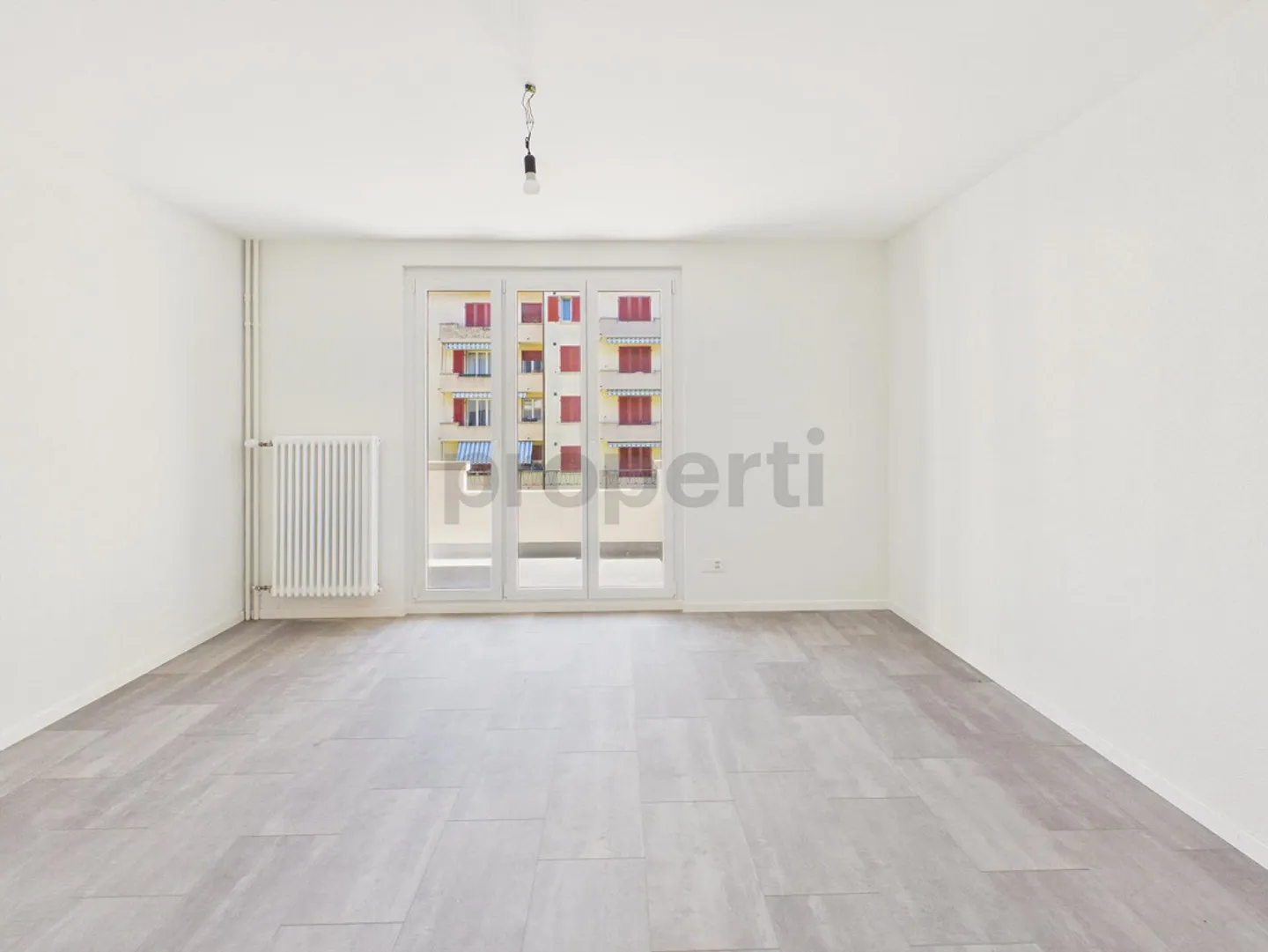 Charmante Wohnung mit Balkon - Foto 2 von 10