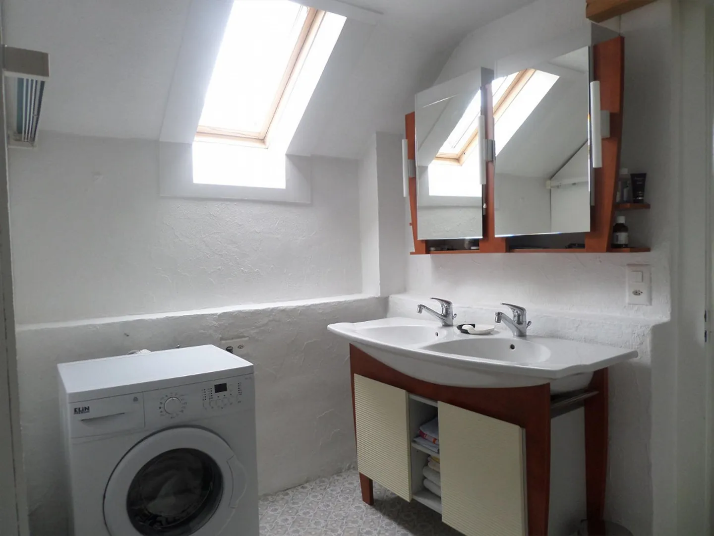 Belle maison de campagne individuelle de 5,5 pièces avec un jardin merveilleux - Photo 8 sur 21