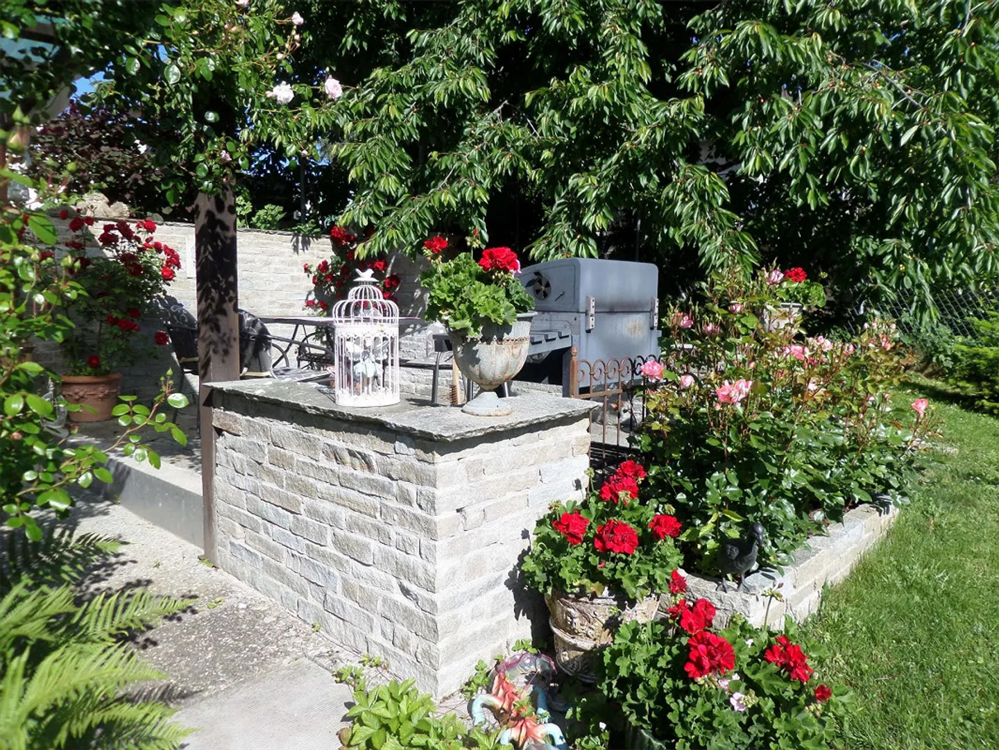 Belle maison de campagne individuelle de 5,5 pièces avec un jardin merveilleux - Photo 18 sur 21