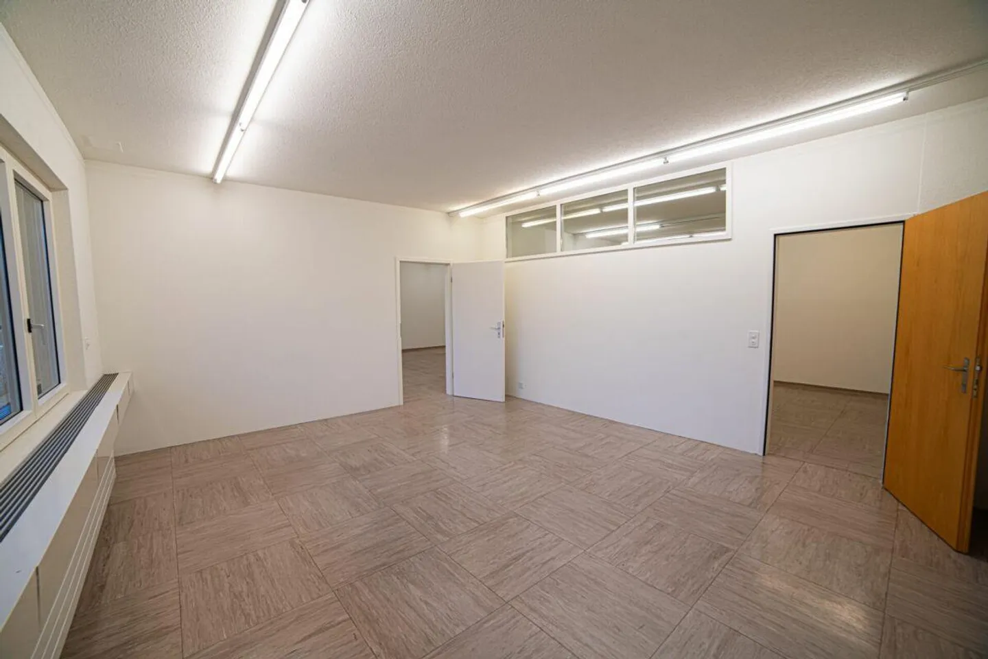 Bürofläche mit Praktischer Aufteilung - Foto 6 von 14