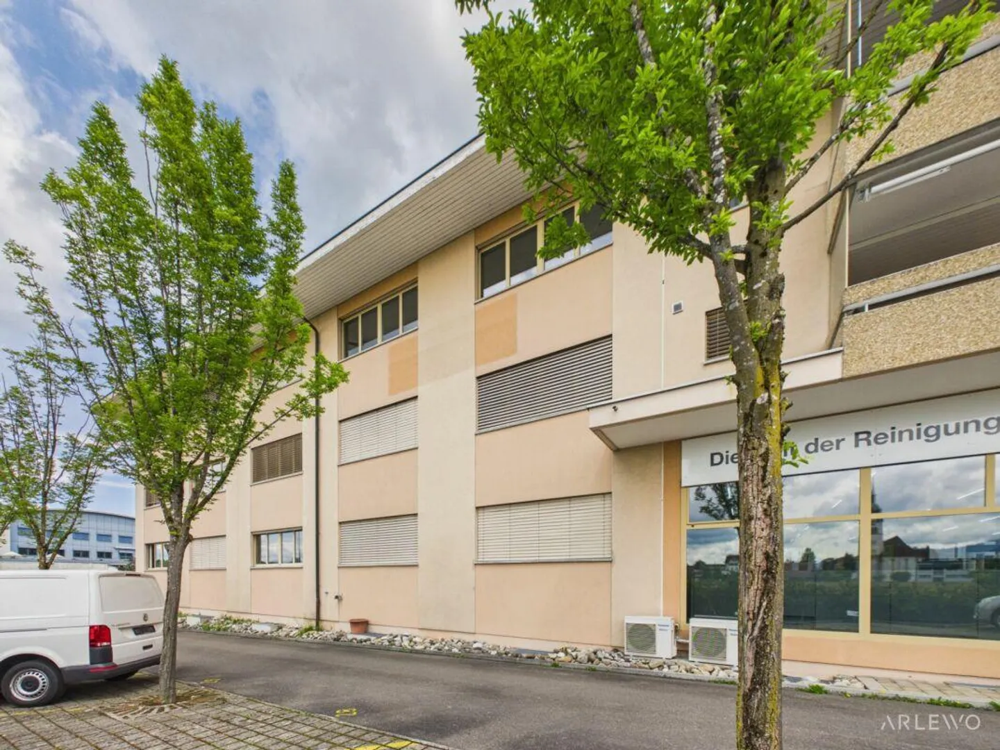 Bürofläche mit Praktischer Aufteilung - Foto 9 von 14