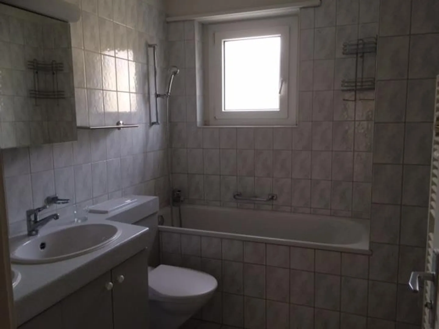 Affittare senza deposito - Vivere vicino al centro - Foto 3 di 5