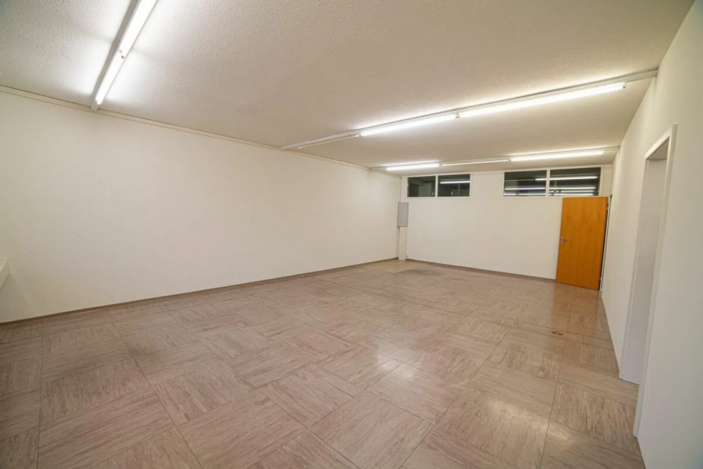 Bürofläche mit Praktischer Aufteilung - Foto 7 von 14