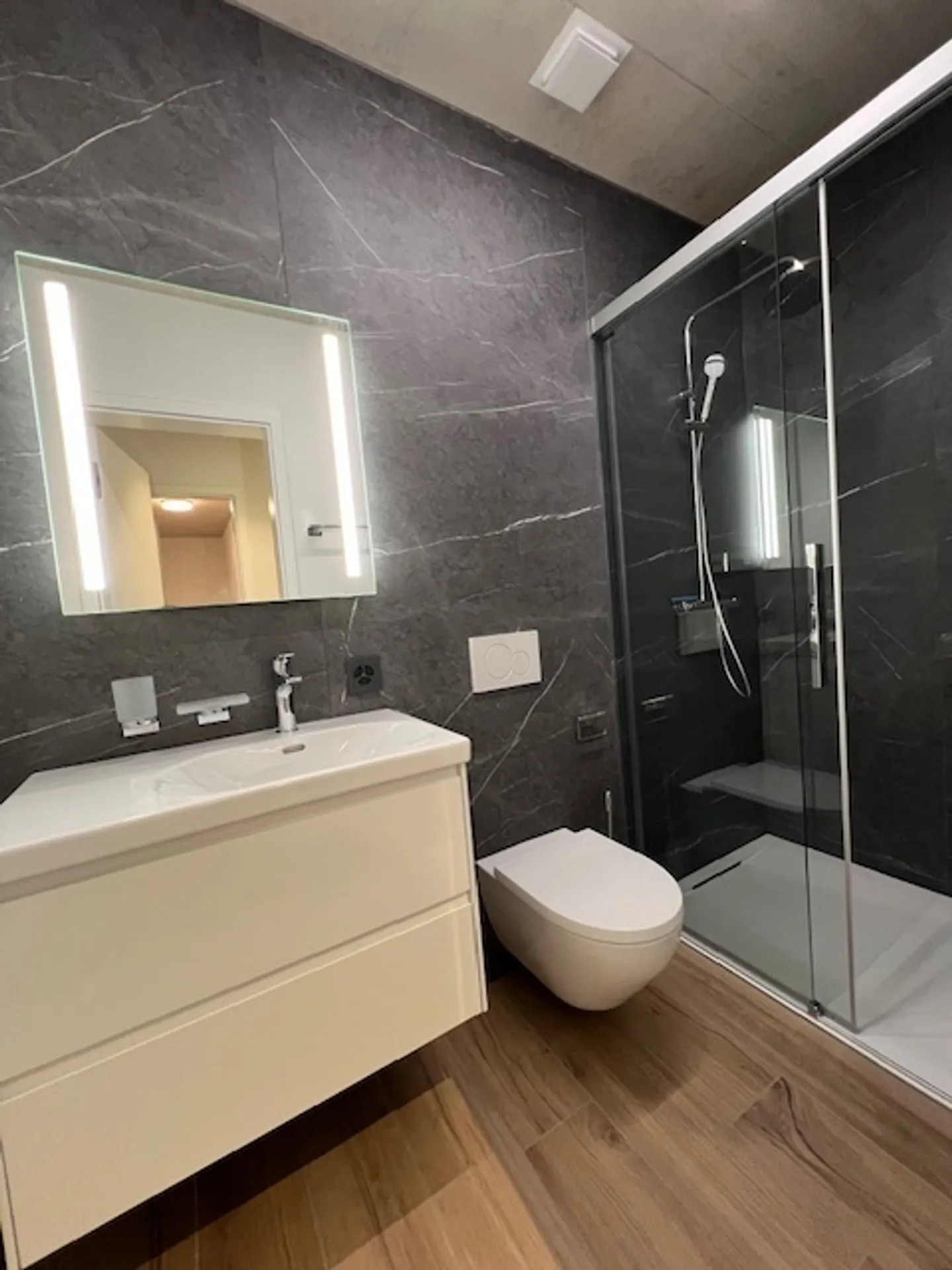 Wunderschöne 2,5-Zimmer-Wohnung - Foto 9 von 16