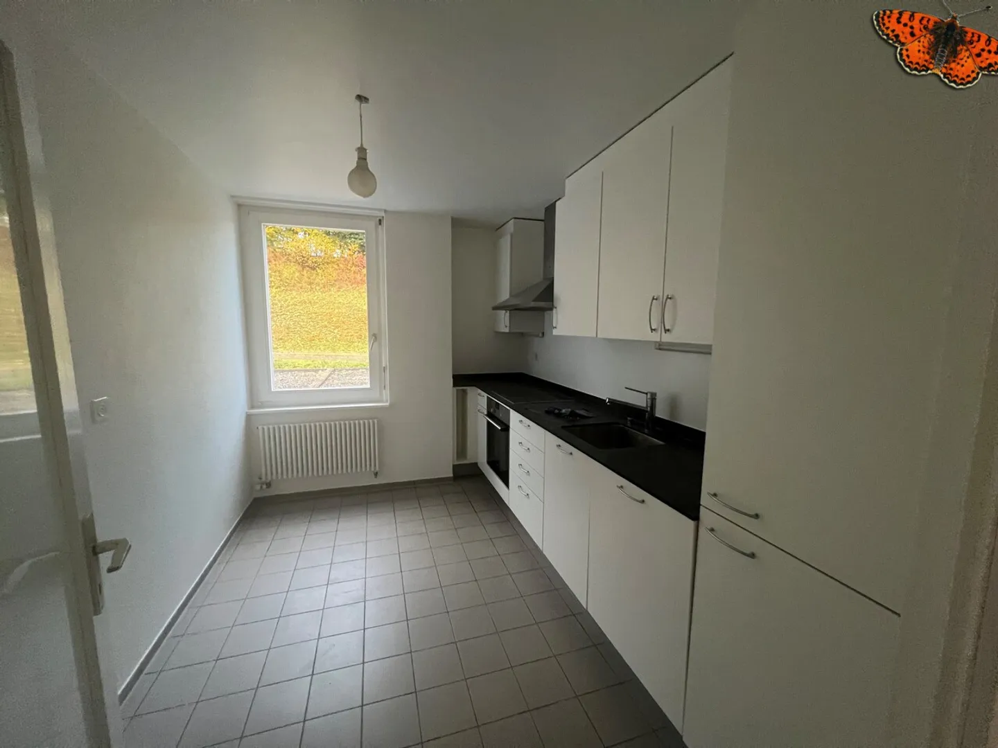 4½ room duplex in Châtel-St-Denis, bright and warm - Photo 2 of 12