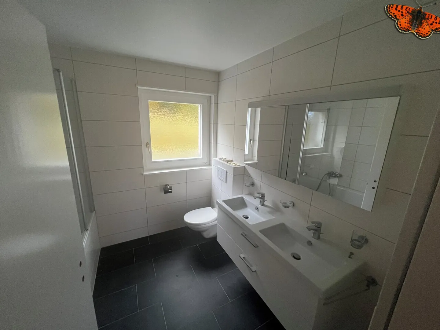 4½ room duplex in Châtel-St-Denis, bright and warm - Photo 6 of 12