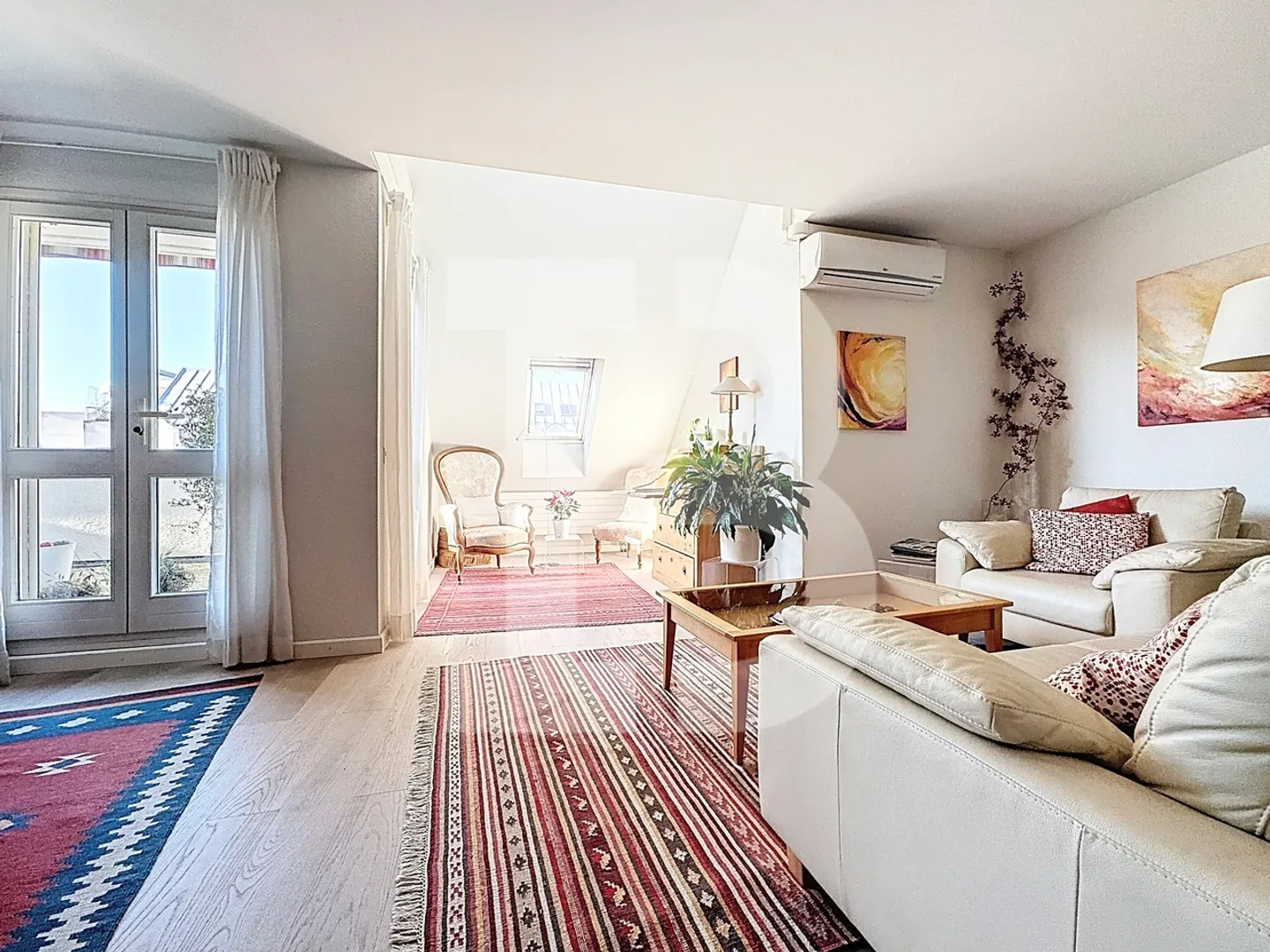 Attique Charmant avec Terrasses - Photo 8 sur 13