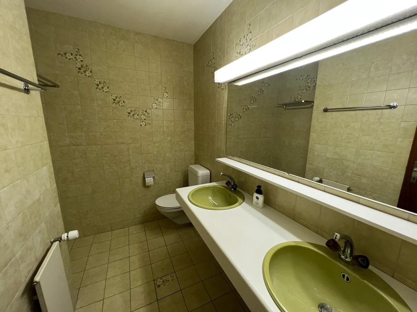 Charming Studio Retreat - Photo 3 of 8