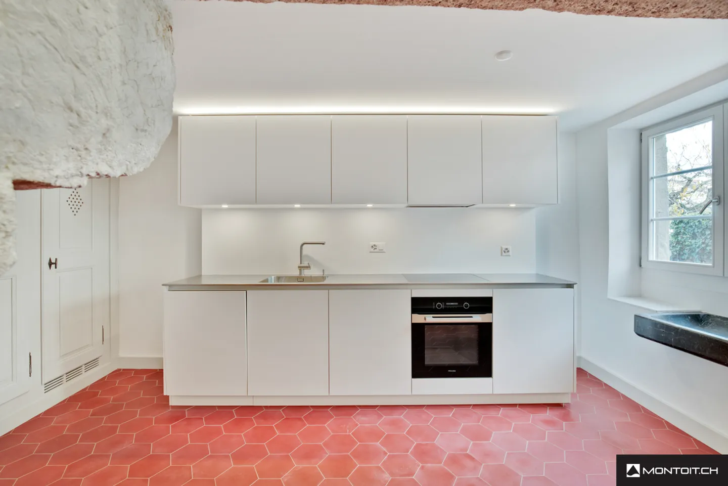 Estavayer-le-Lac, for rent, townhouse, completely renovated, 210m2 - Photo 4 of 13