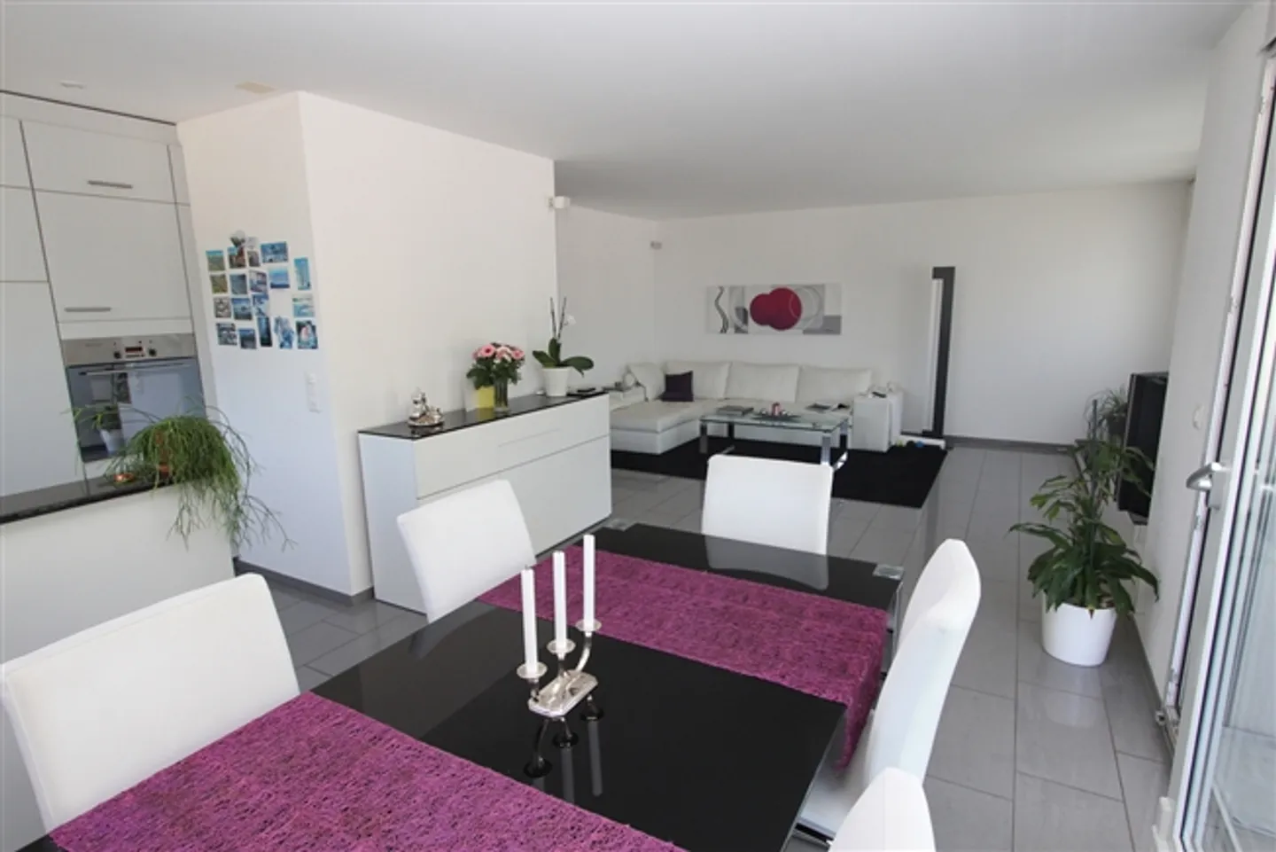 spacious - bright - practical - Photo 5 of 13