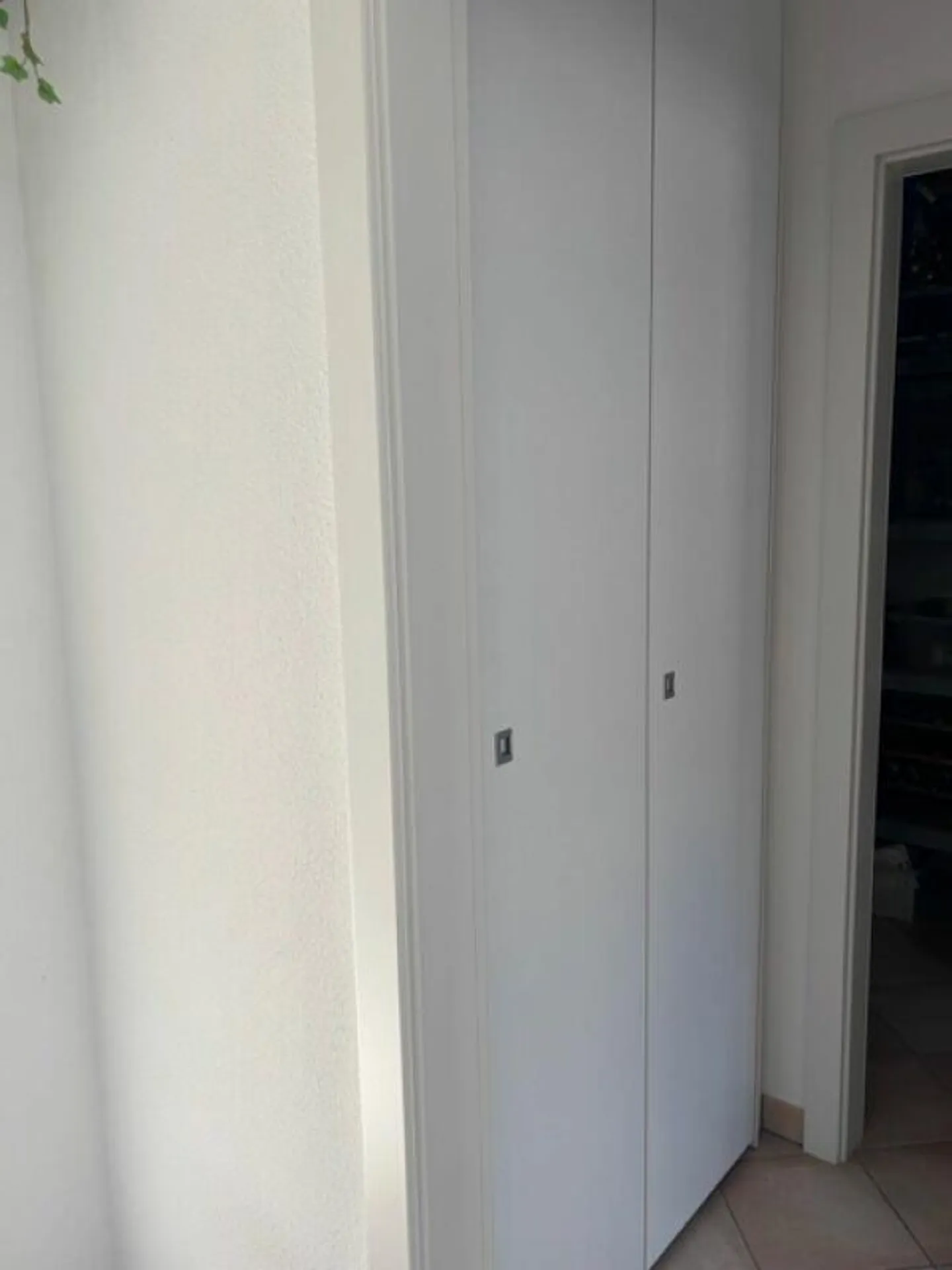 Large 4 ½ room apartment in Giubiasco in residential area - Photo 17 of 30