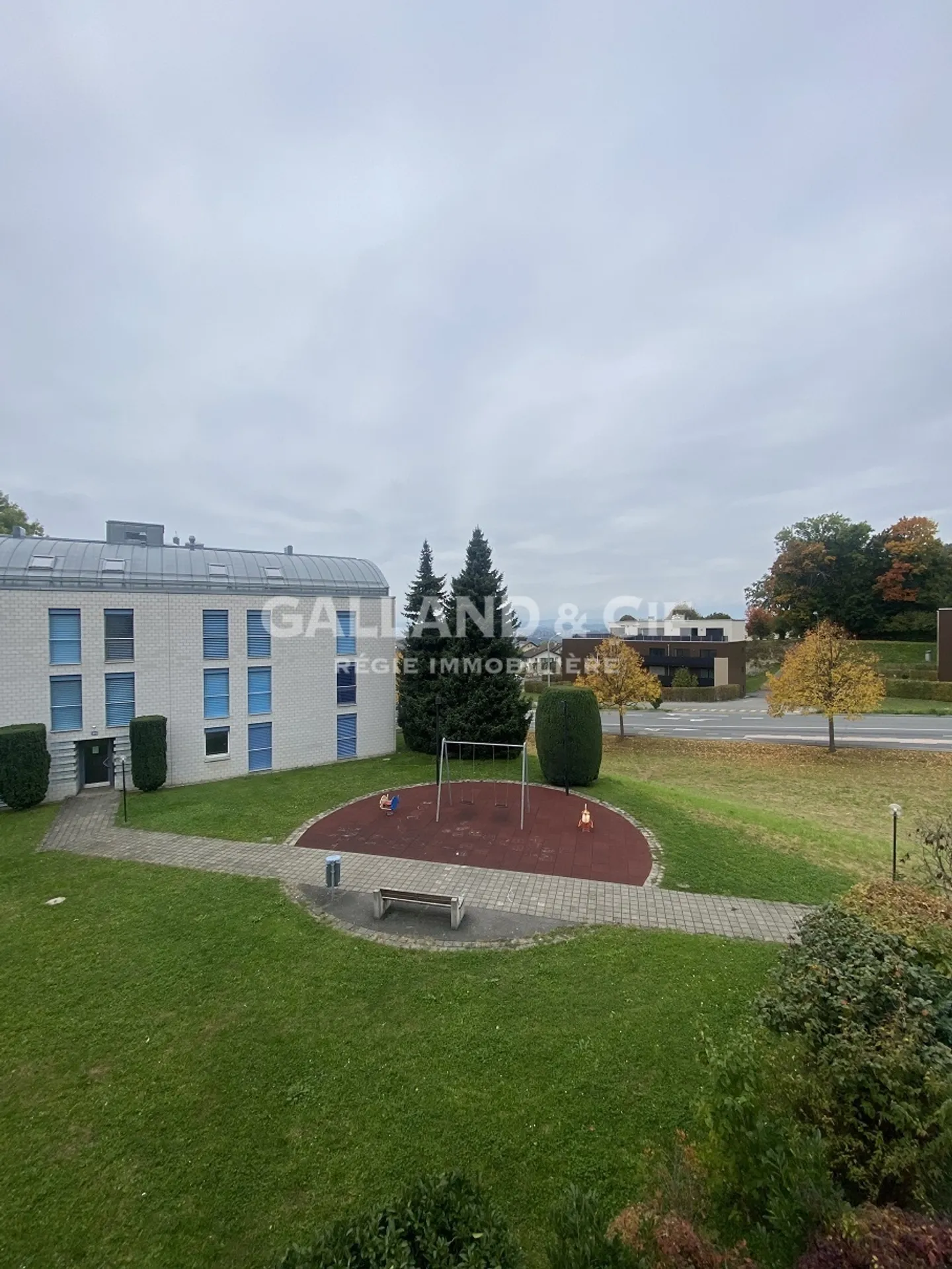 Appartamento di 3 stanze con balcone - Foto 4 di 6