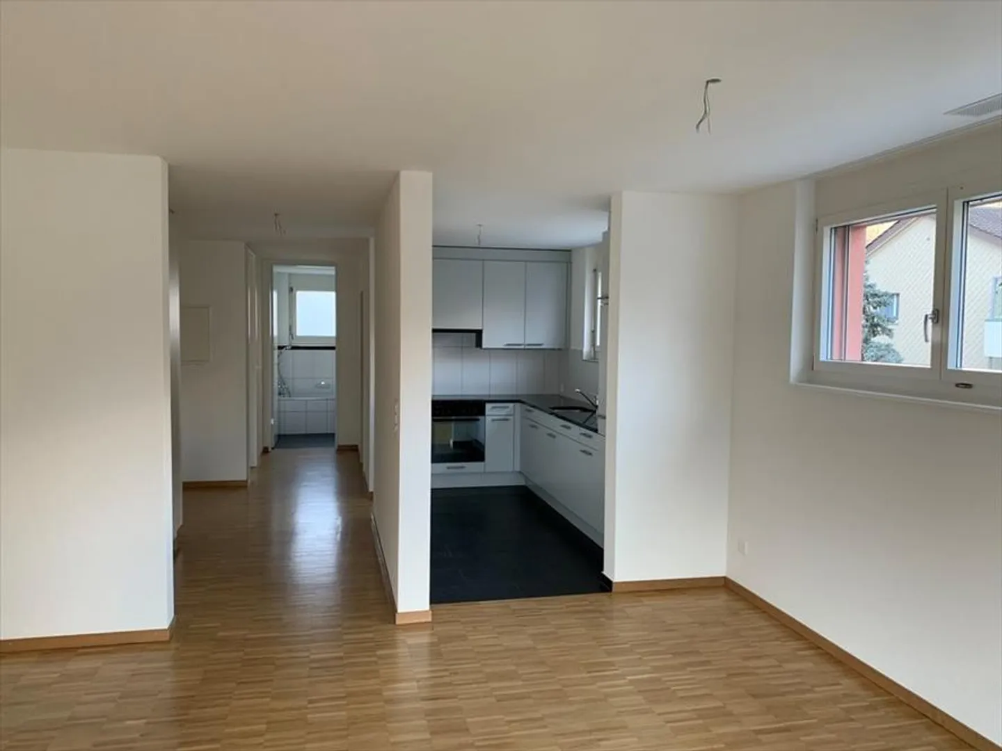 Charmante appartement de 2,5 pièces à louer à Altdorf - Photo 2 sur 6