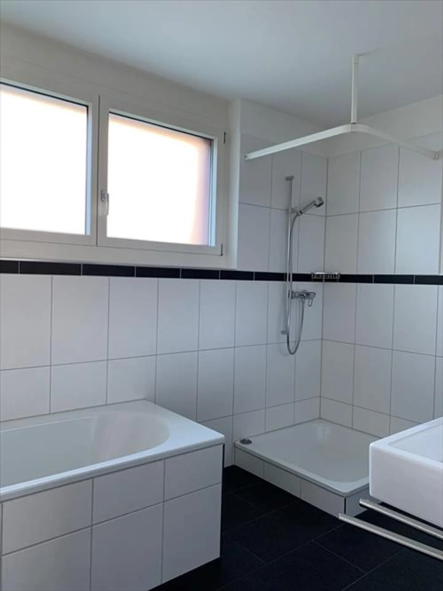 Charmante appartement de 2,5 pièces à louer à Altdorf - Photo 3 sur 6