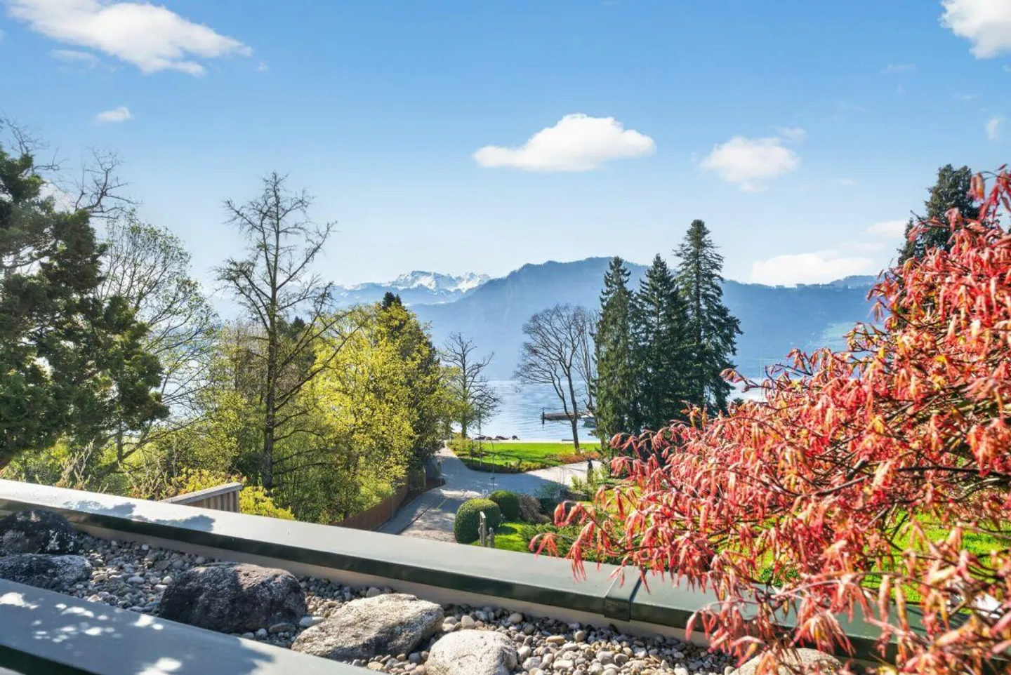 Appartement de rêve avec vue imprenable - Photo 2 sur 8