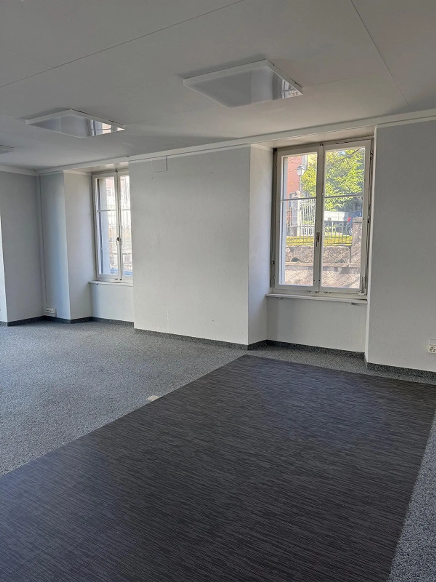 Working in the heart of Uznach - Photo 5 of 6