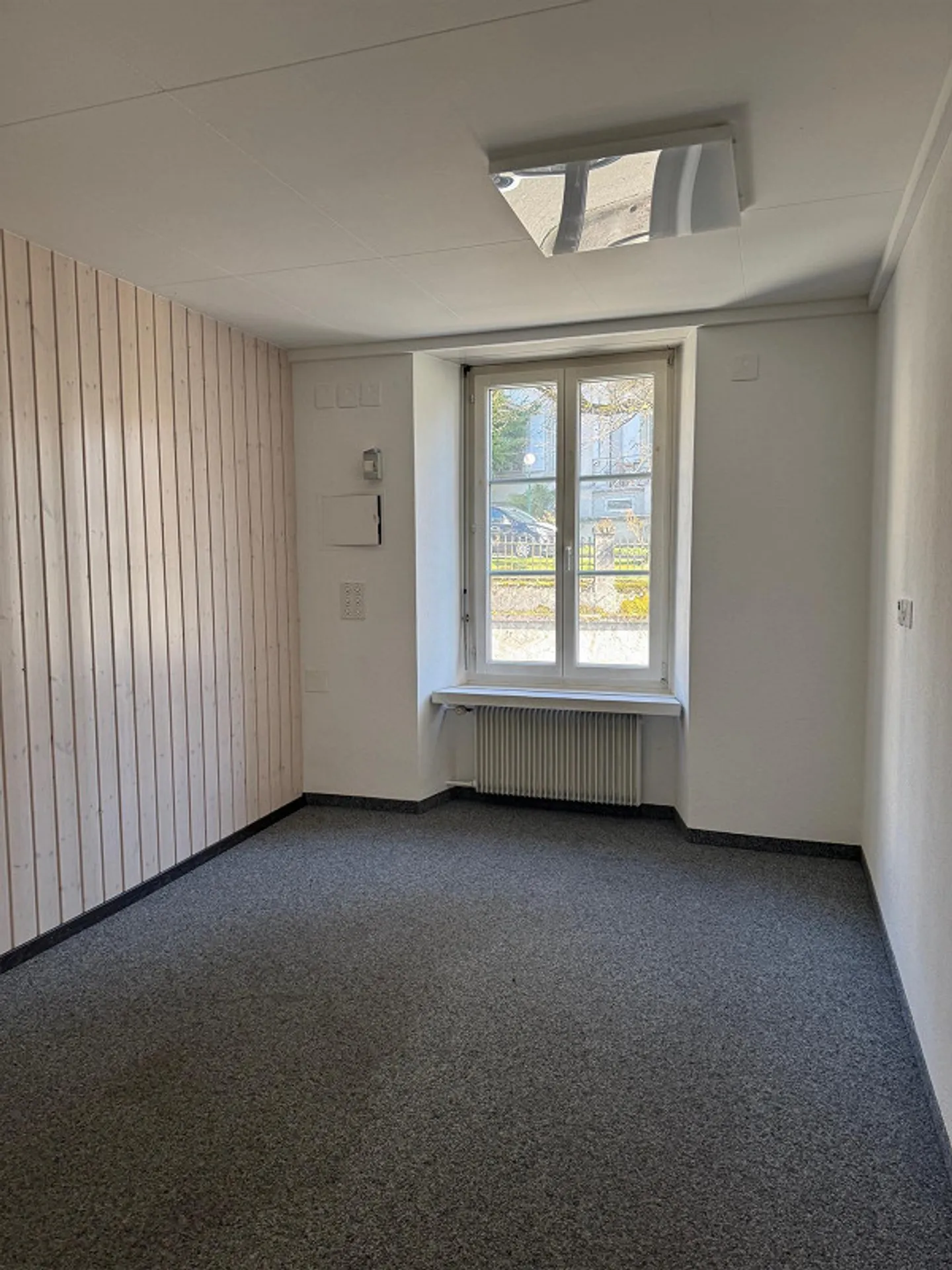 Working in the heart of Uznach - Photo 6 of 6