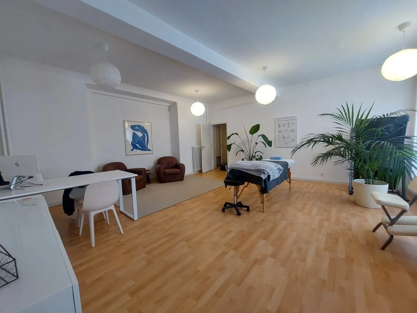 Deposit - Photo 2 of 3