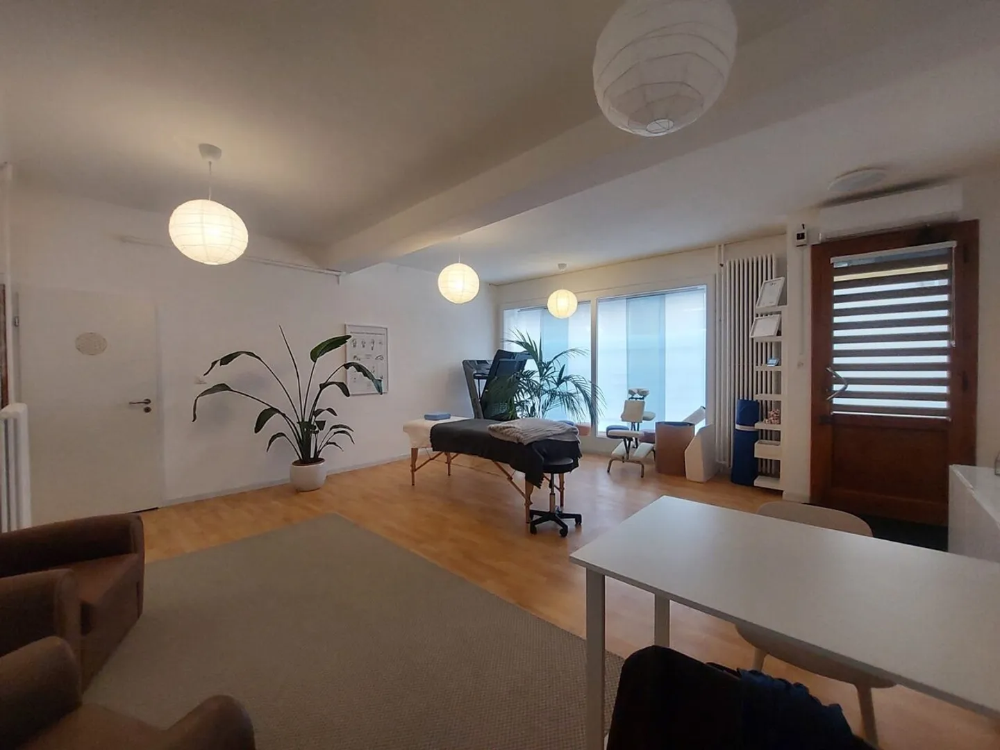 Deposit - Photo 1 of 3