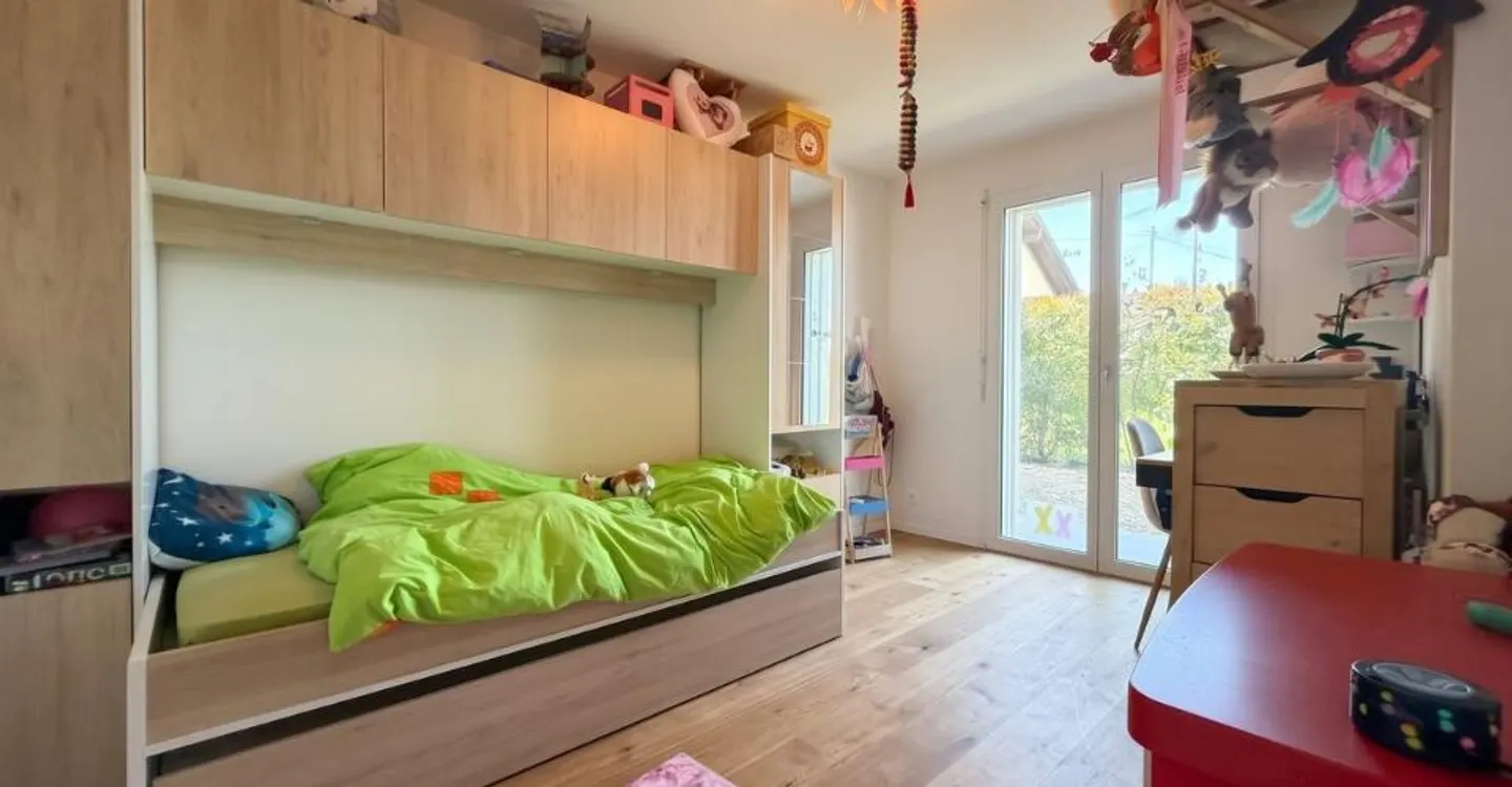 Appartement lumineux 5.5 pièces - Photo 2 sur 9