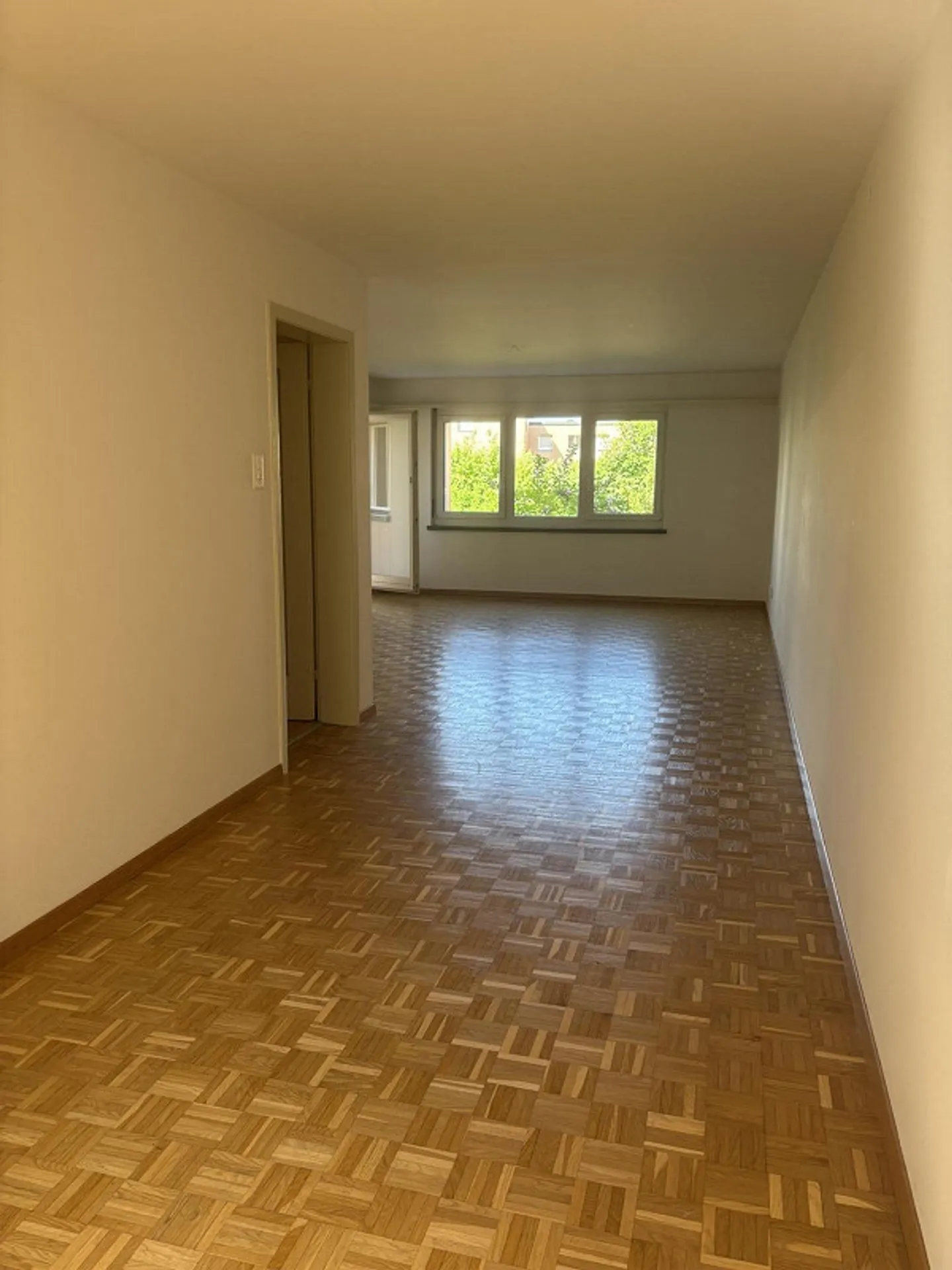 Grosszügige 3.5-Zimmerwohnung - Foto 4 von 13