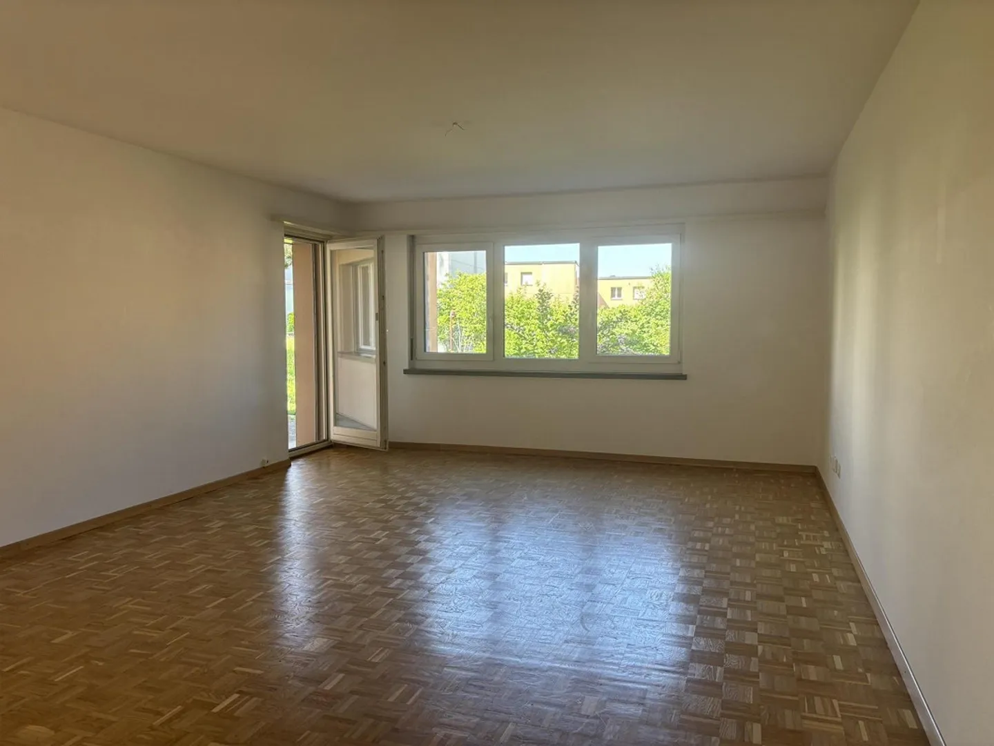 Grosszügige 3.5-Zimmerwohnung - Foto 5 von 13