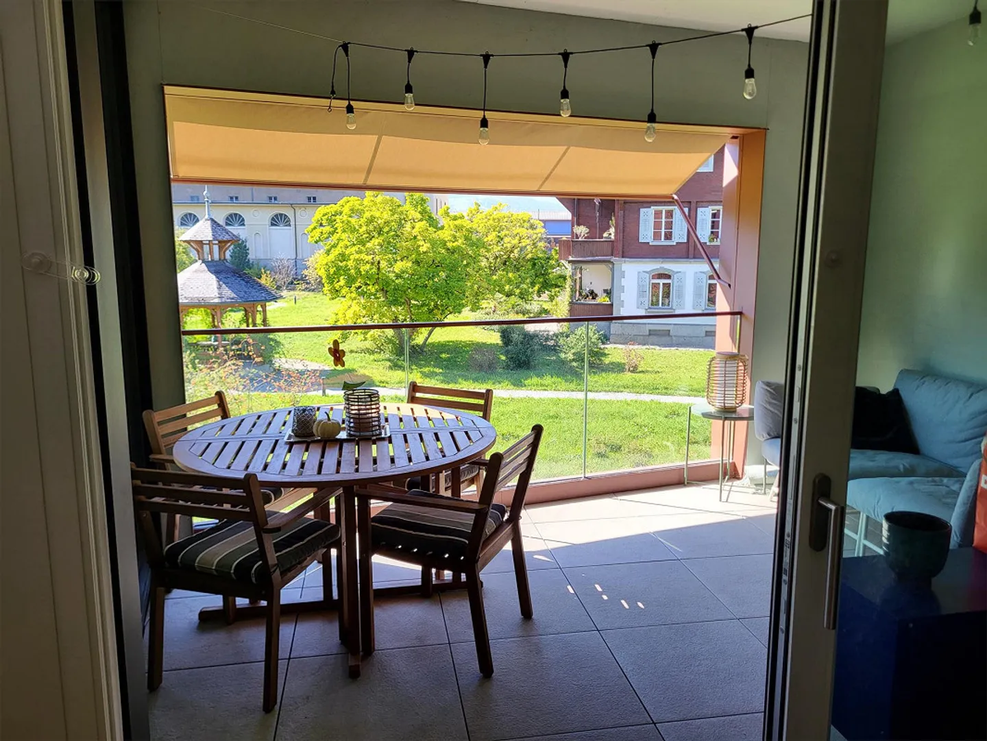 Appartement moderne de 3,5 pièces au centre de Malters - Photo 4 sur 10