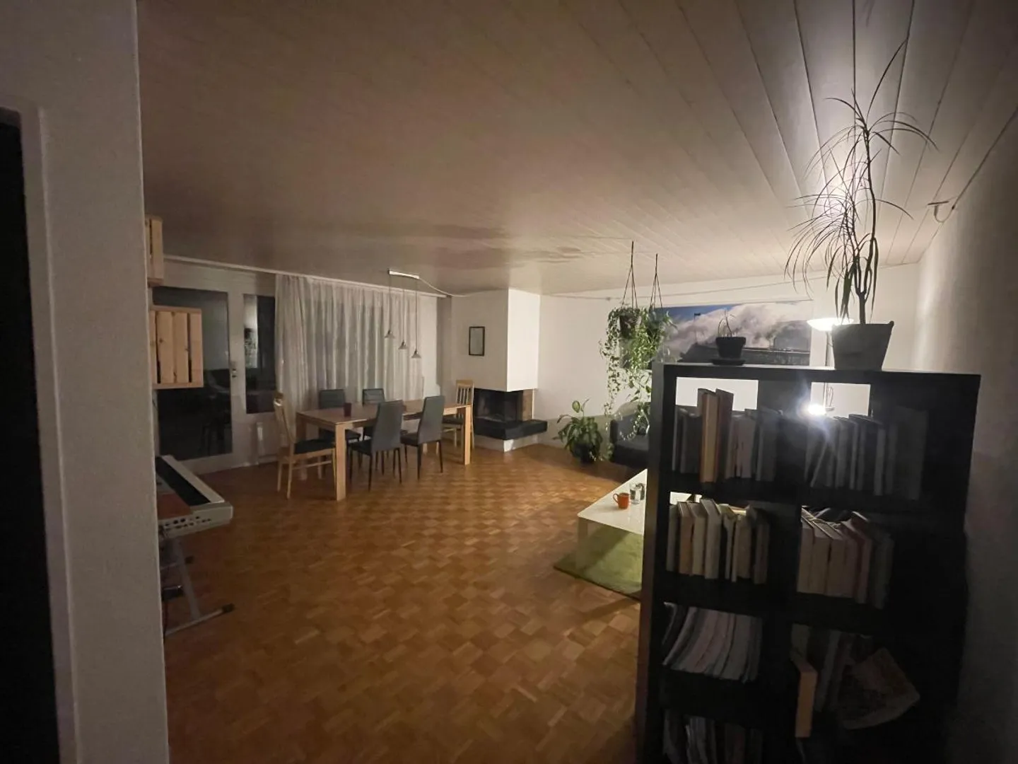 4.5 Room Apartment - Photo 1 of 5