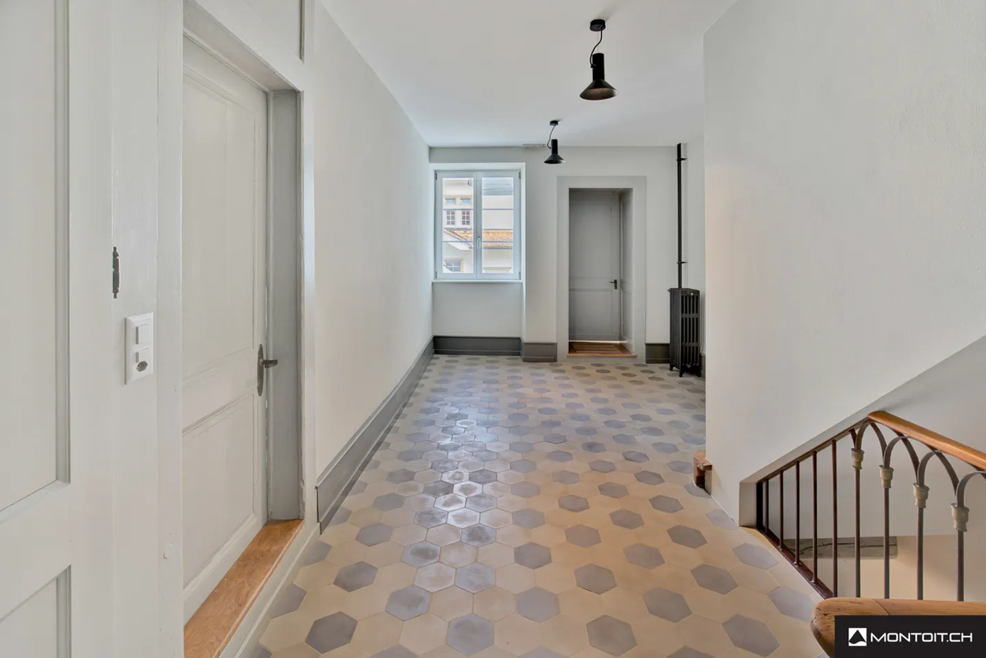 Estavayer-le-Lac, for rent, townhouse, completely renovated, 210m2 - Photo 10 of 13