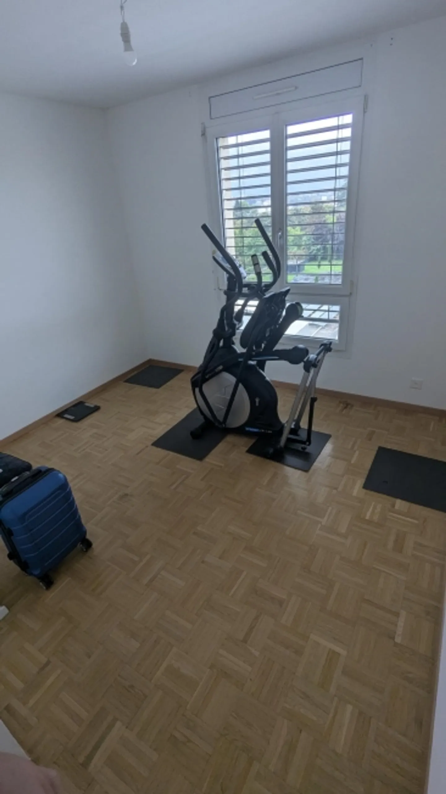 «Appartement de 3.5 pièces - Au-dessus du centre commercial de Thônex» - Photo 4 sur 5