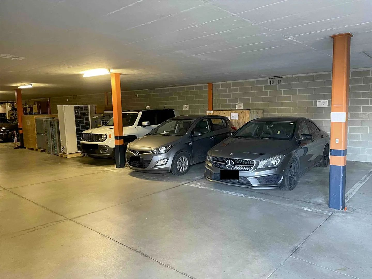 175 m2 d'espace de bureau ( + dépôt et parkings) Breganzona Ref: 0384 - Photo 8 sur 9