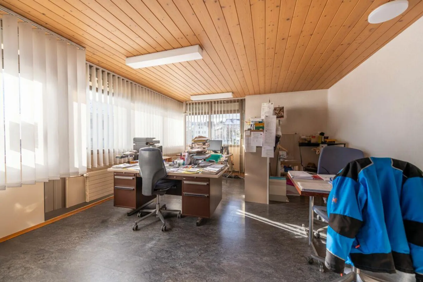 Vielseitig nutzbare Gewerbefläche auf zwei Etagen - Foto 4 von 17