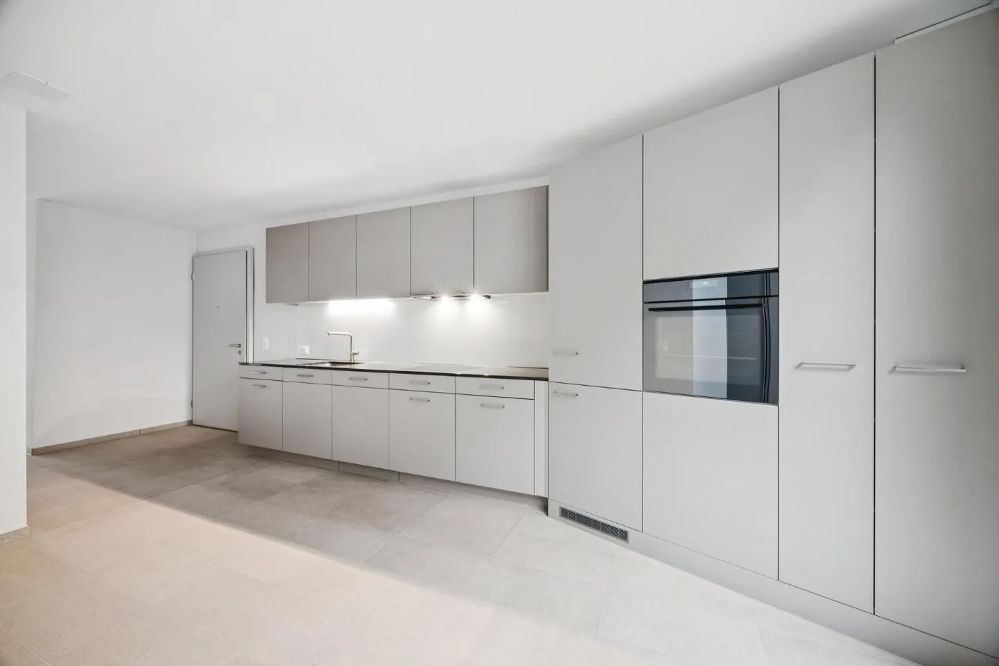 Modernes Apartment Nähe Bahnhof Horgen - Foto 3 von 6